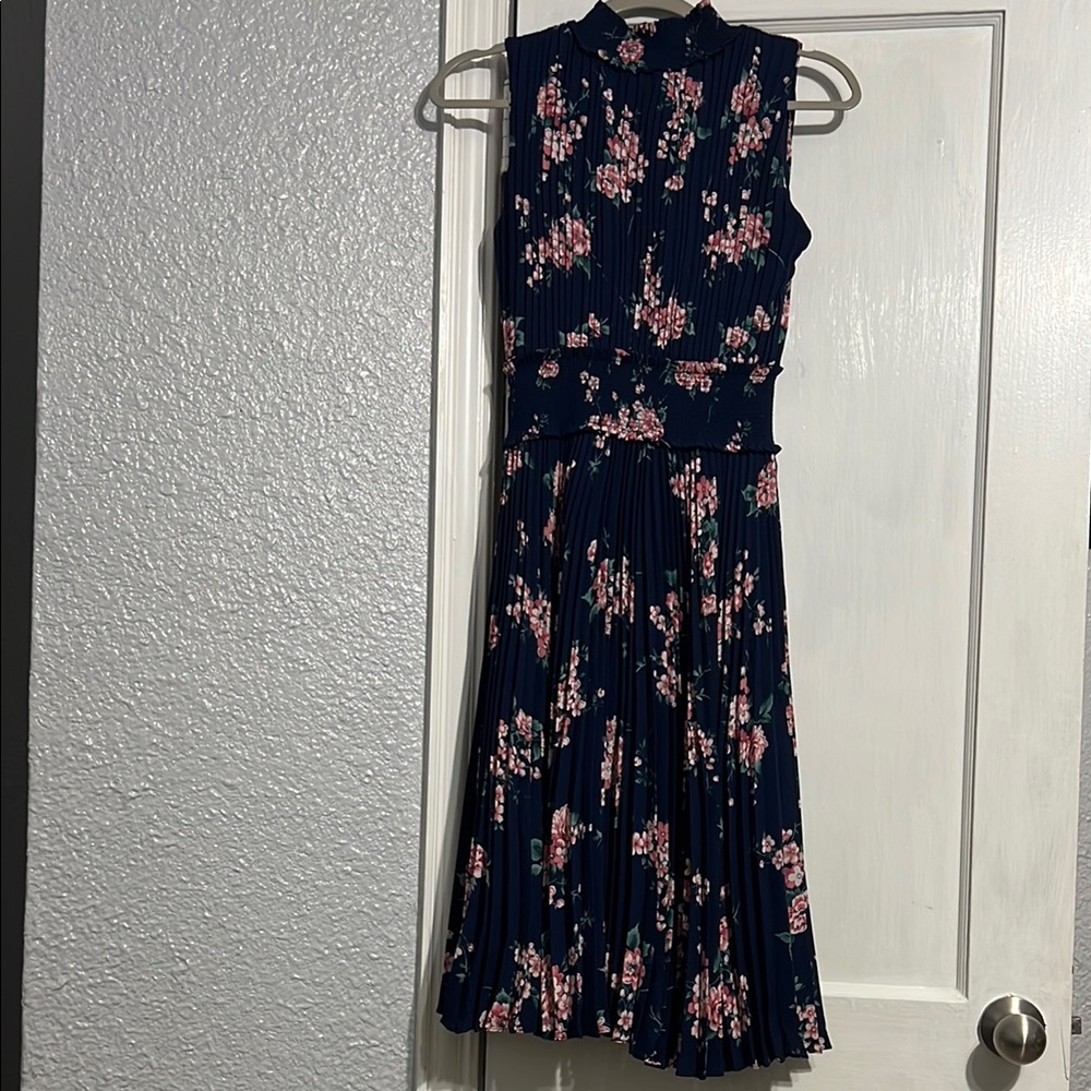 Floral Navy Blue Pleated Dress